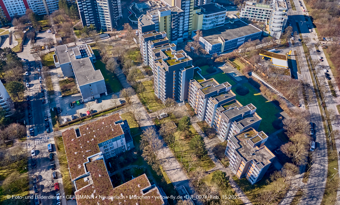 15.02.2023 - Marx-Zentrum und Wohnanlage Karl-Marx-Ring in Neuperlach